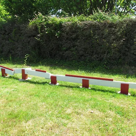 De La Claveille アパート